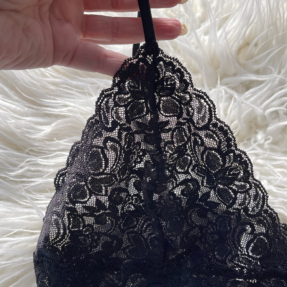 Hillary & Hanson Intimates XL Black Lace Bra - Picture 3 of 10